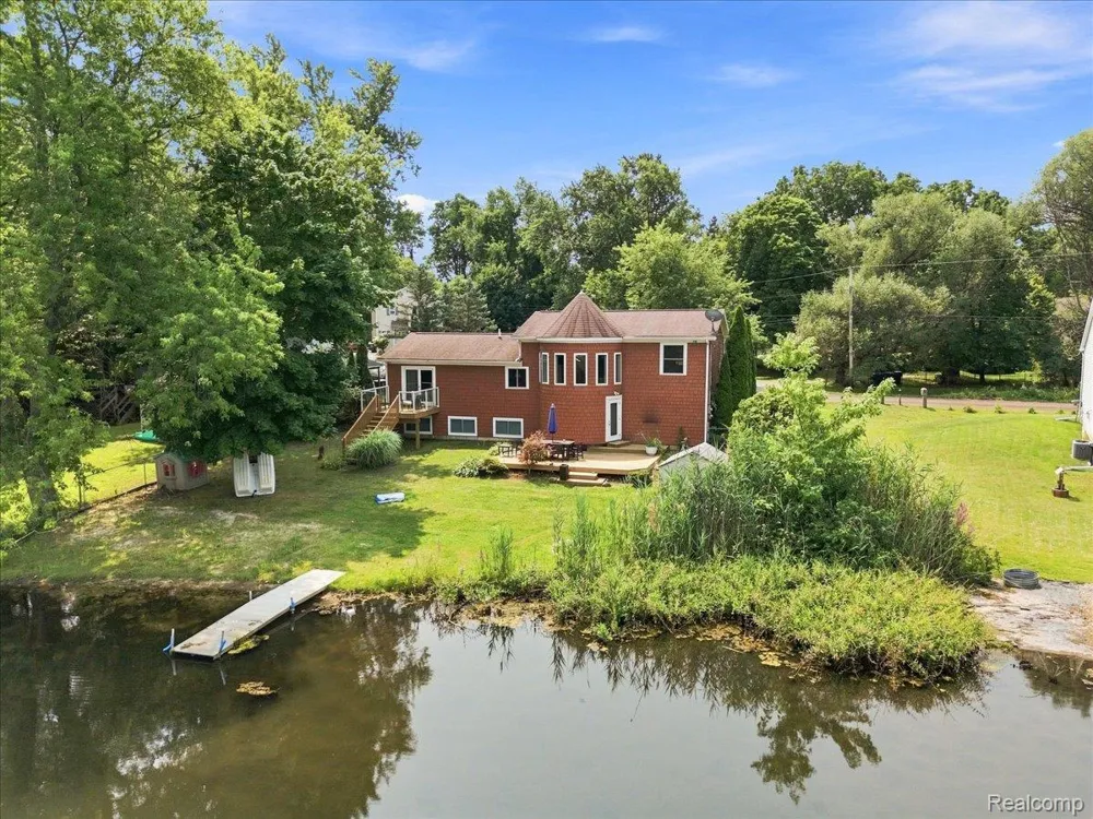 1255 Paul Boulevard Orion Charter Township, MI 48362