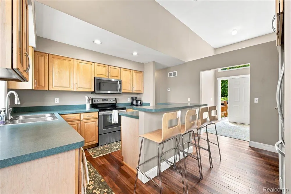 1255 Paul Boulevard Orion Charter Township, MI 48362