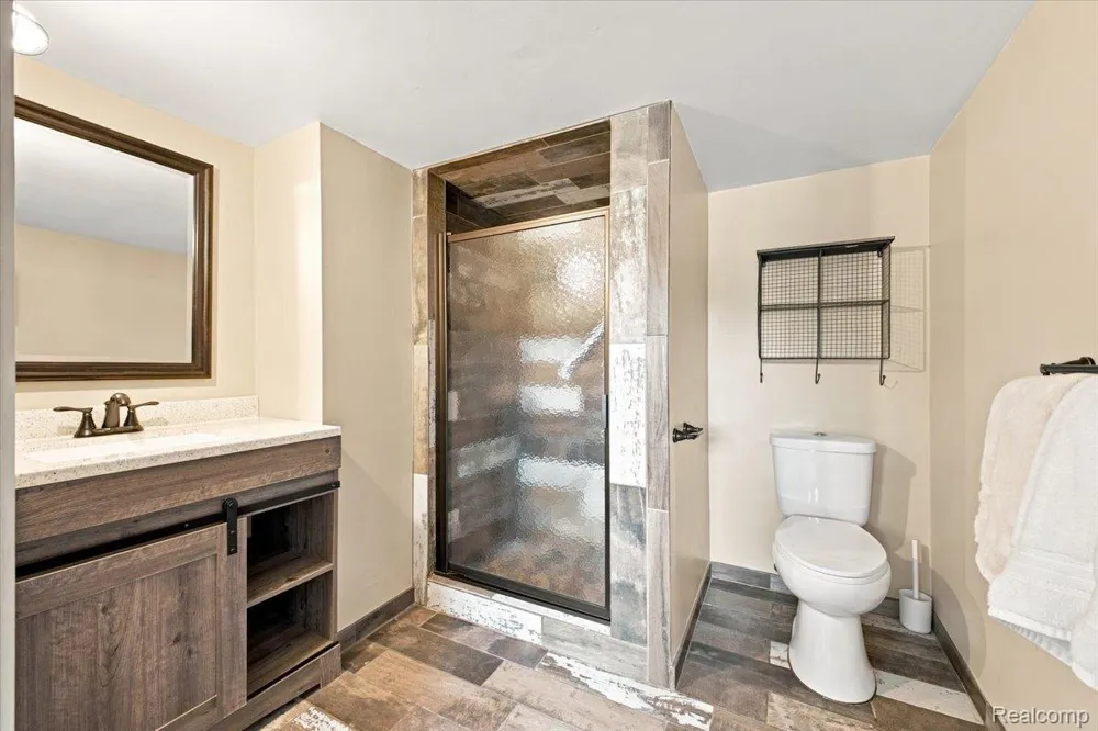 1255 Paul Boulevard Orion Charter Township, MI 48362