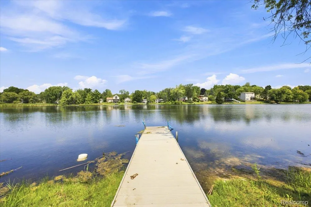 1255 Paul Boulevard Orion Charter Township, MI 48362
