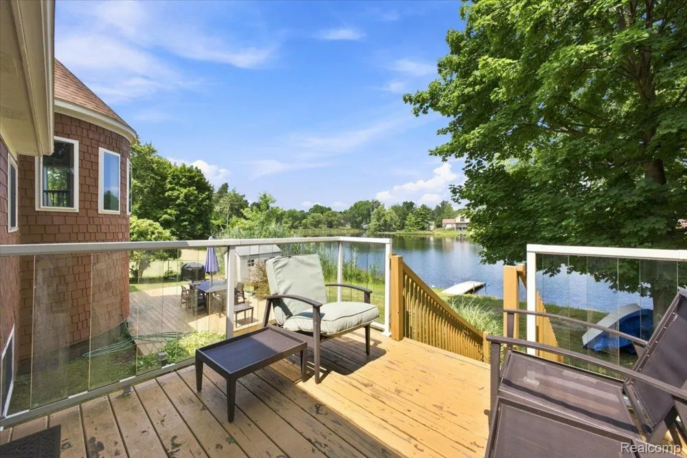 1255 Paul Boulevard Orion Charter Township, MI 48362