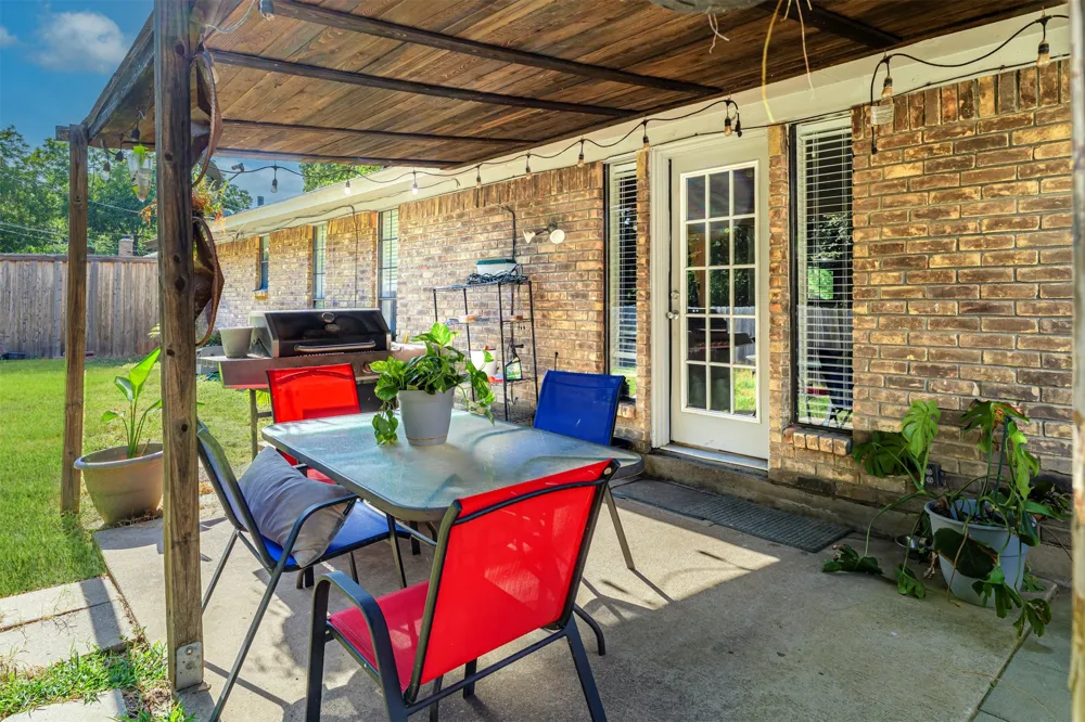 5903 Pleasant Wood Trail Arlington, TX 76016