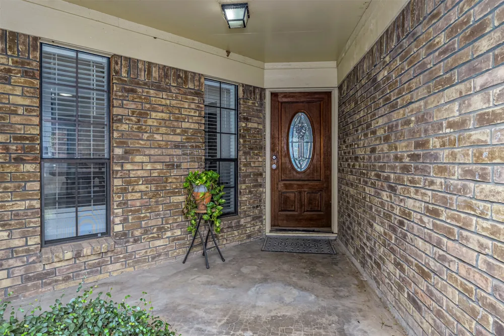 5903 Pleasant Wood Trail Arlington, TX 76016