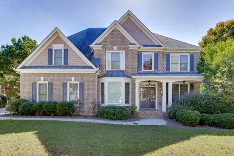 7708 Sleepy Lagoon Way