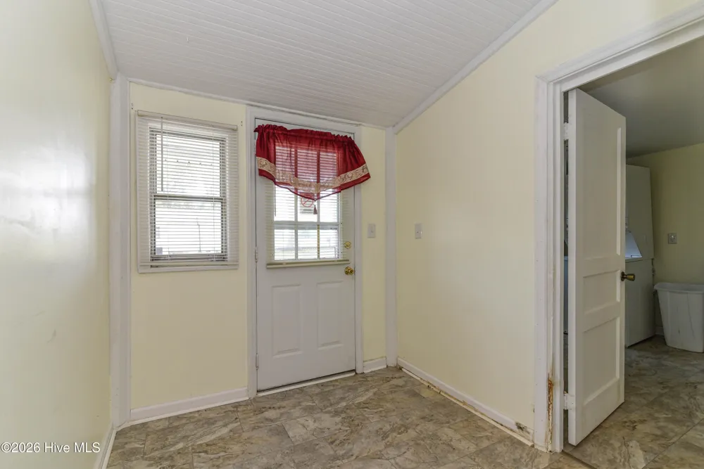 109 Revelle Park Lane Murfreesboro, NC 27855