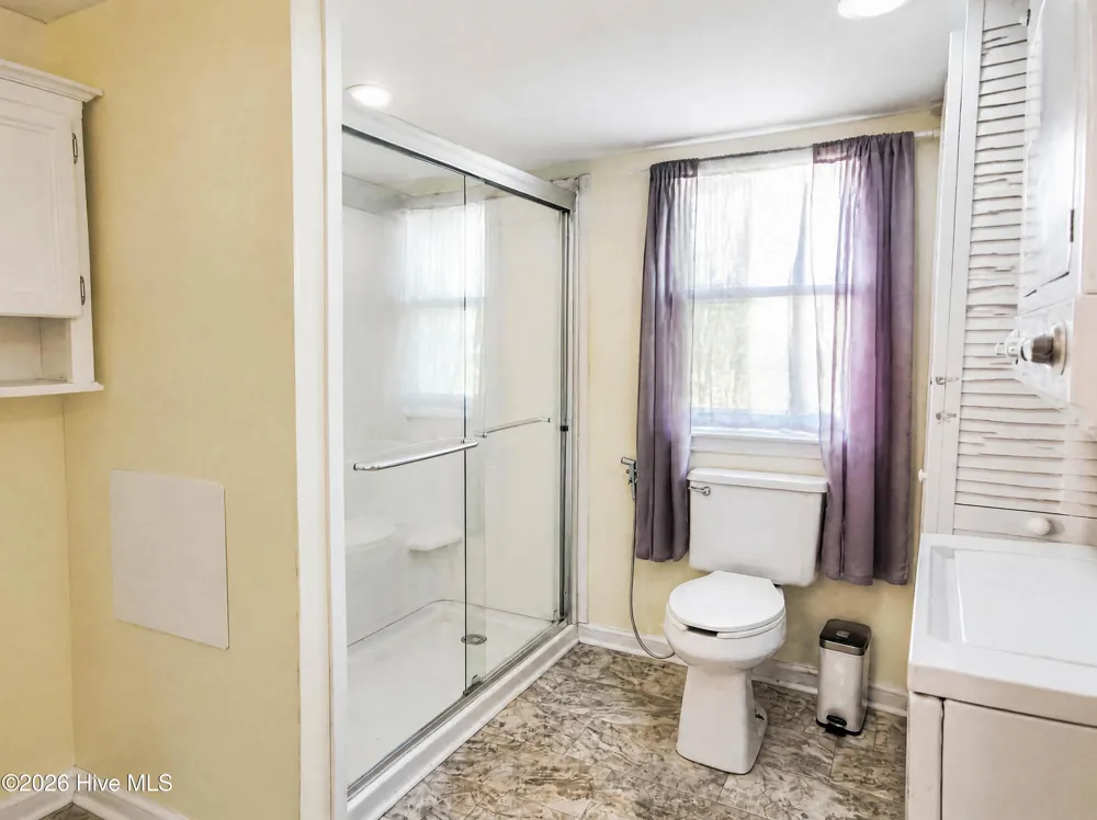 109 Revelle Park Lane Murfreesboro, NC 27855