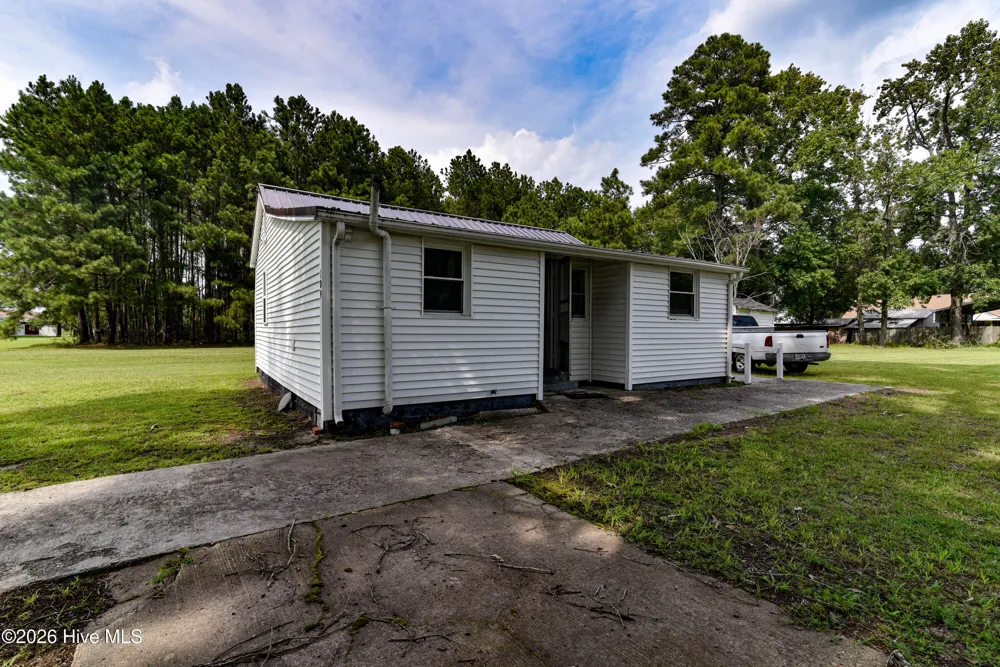 109 Revelle Park Lane Murfreesboro, NC 27855