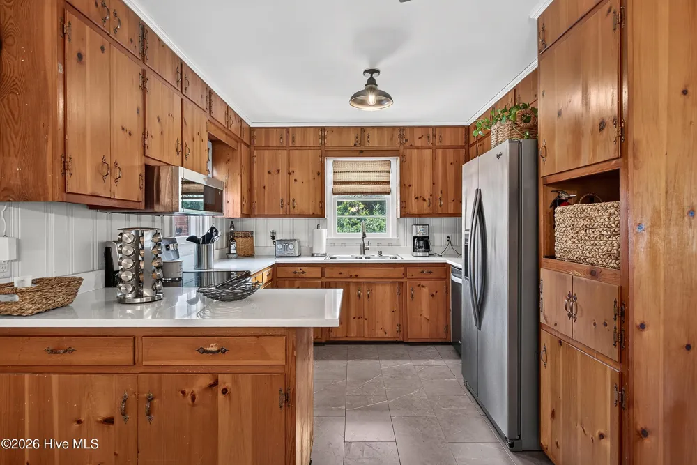 112 Barbara Avenue Midway Park, NC 28544