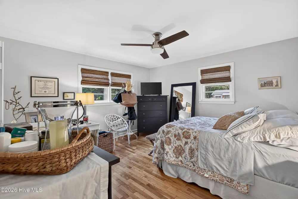112 Barbara Avenue Midway Park, NC 28544
