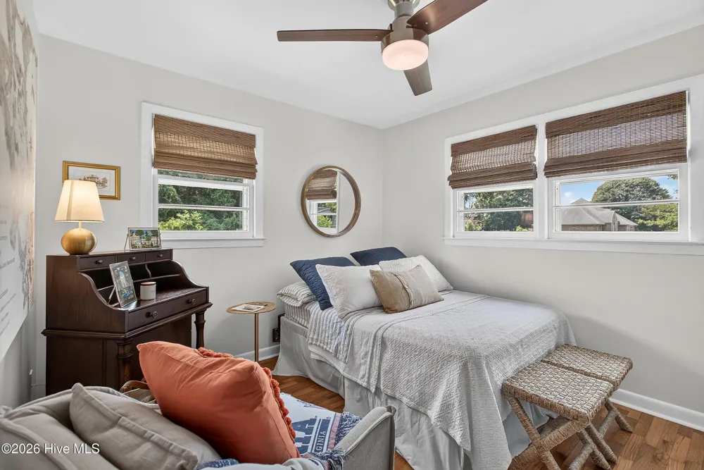 112 Barbara Avenue Midway Park, NC 28544