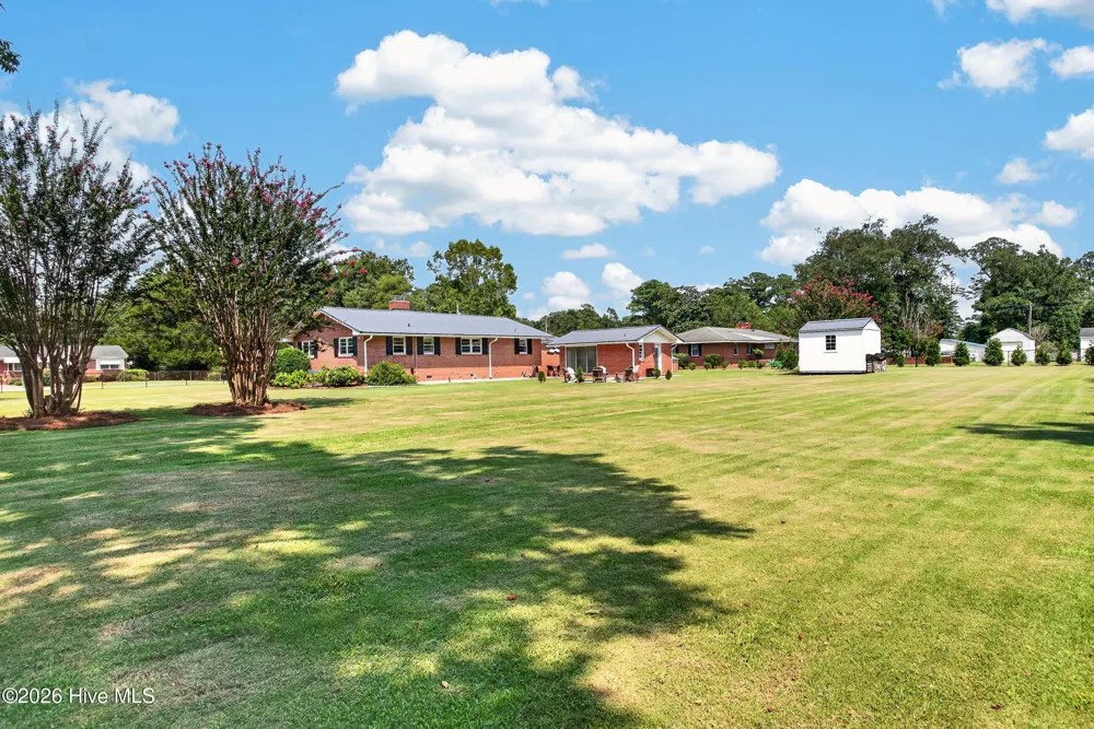 112 Barbara Avenue Midway Park, NC 28544