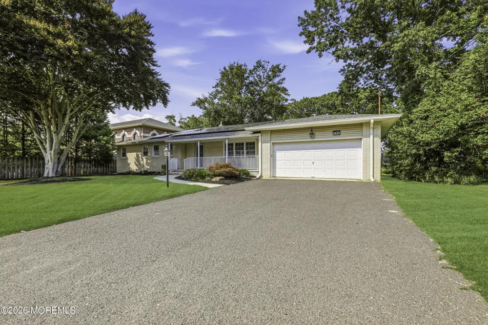 1433 14th Street Lakewood, NJ 08701