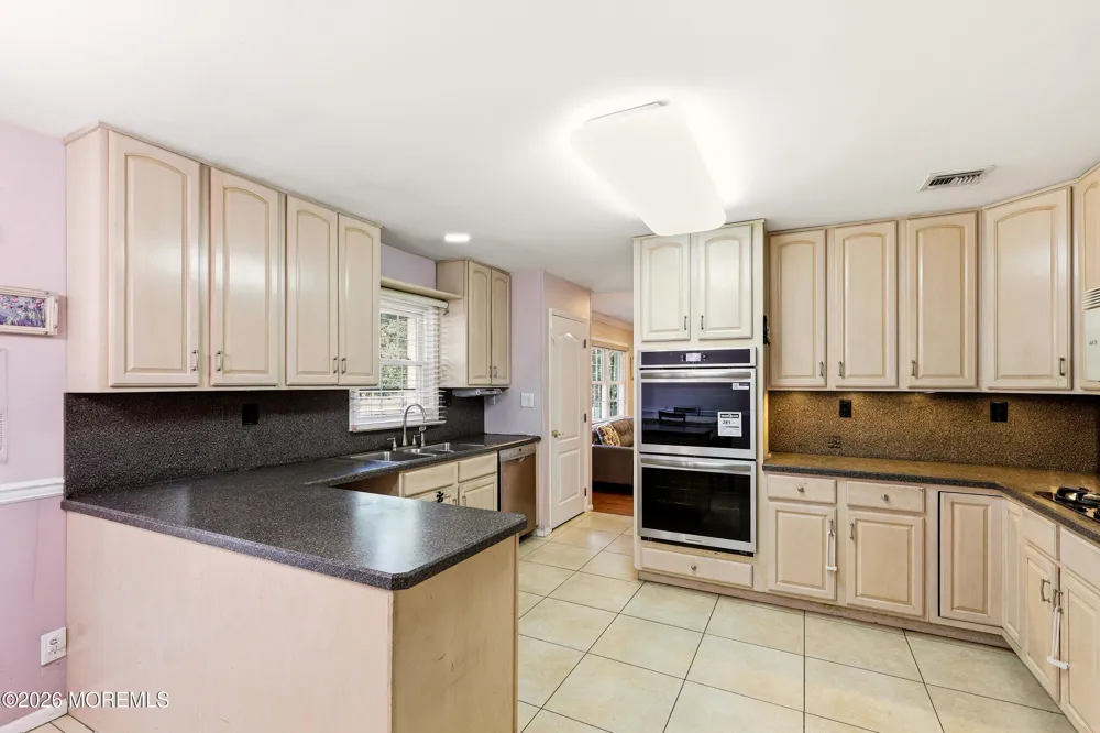 1433 14th Street Lakewood, NJ 08701