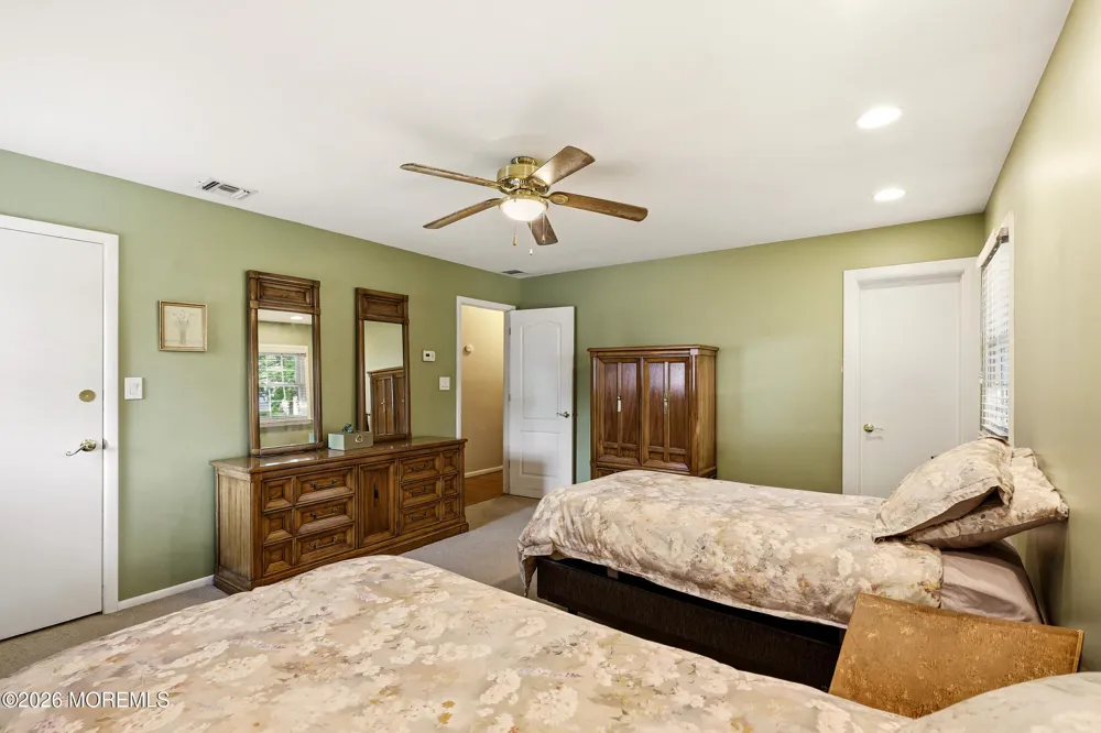 1433 14th Street Lakewood, NJ 08701
