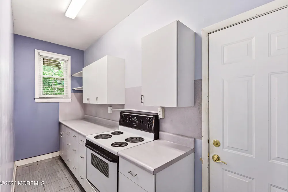 1433 14th Street Lakewood, NJ 08701