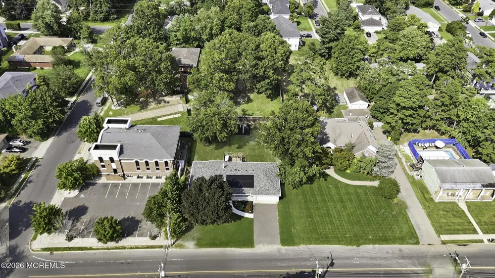 1433 14th Street Lakewood, NJ 08701