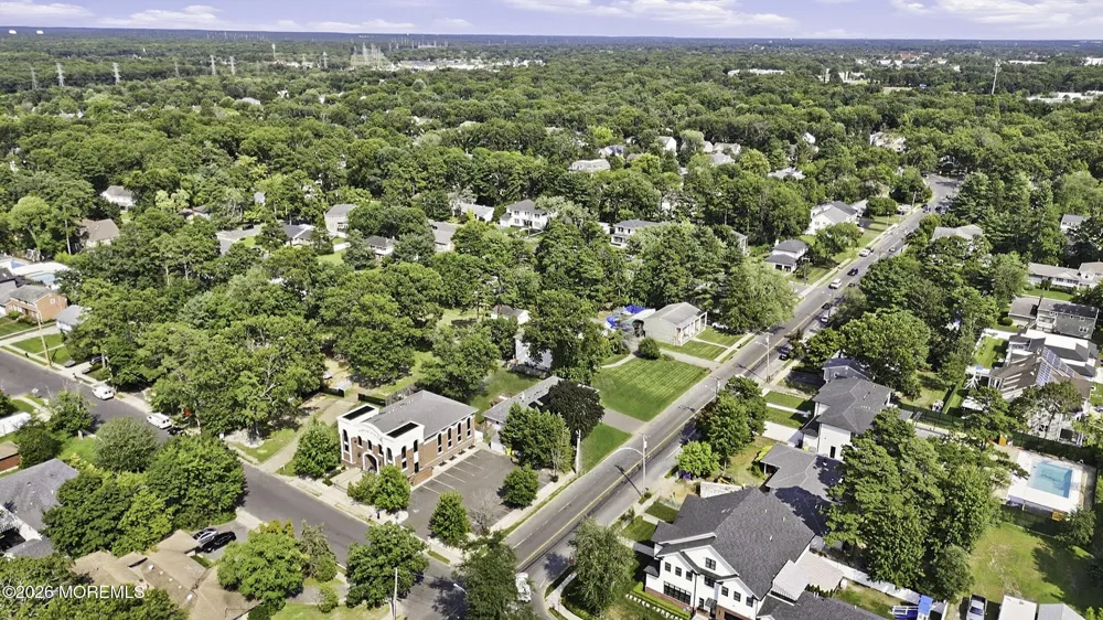 1433 14th Street Lakewood, NJ 08701