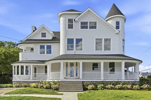 101 Franklin Avenue