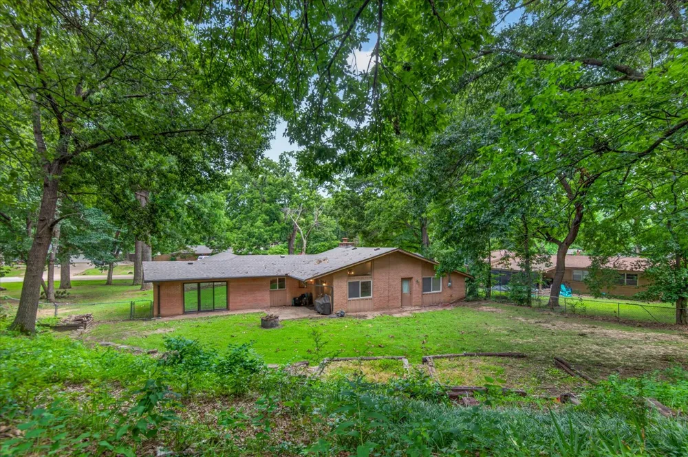1312 Brookside Parkway Bartlesville, OK 74006