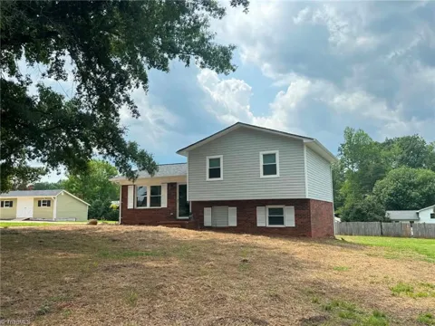 115 Robert Drive