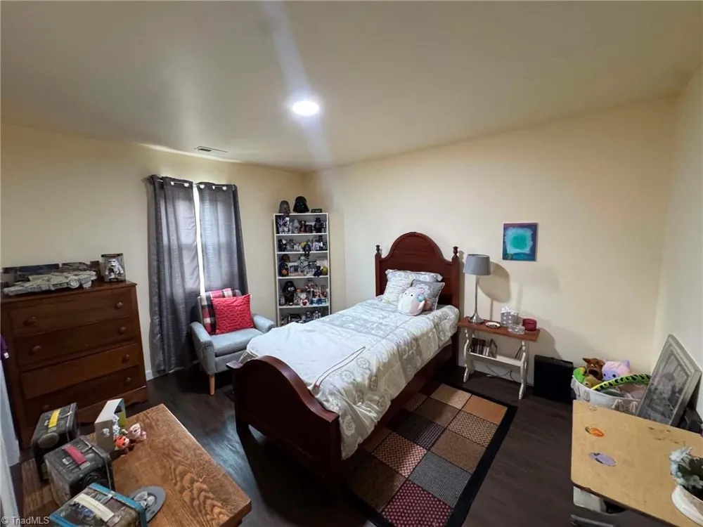 115 Robert Drive State Road, NC 28676