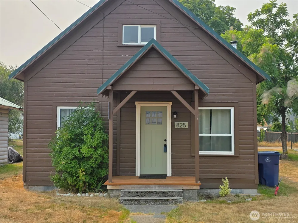 825 Sauk Avenue Darrington, WA 98241