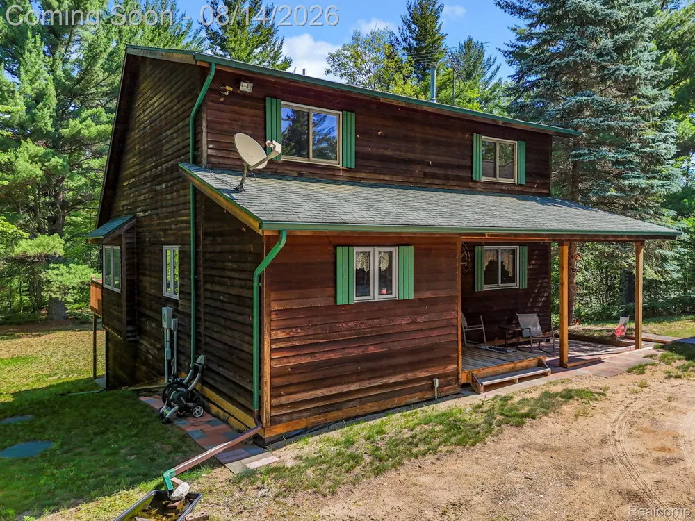 2738 S Thompsonville Road Weldon Township, MI 49683