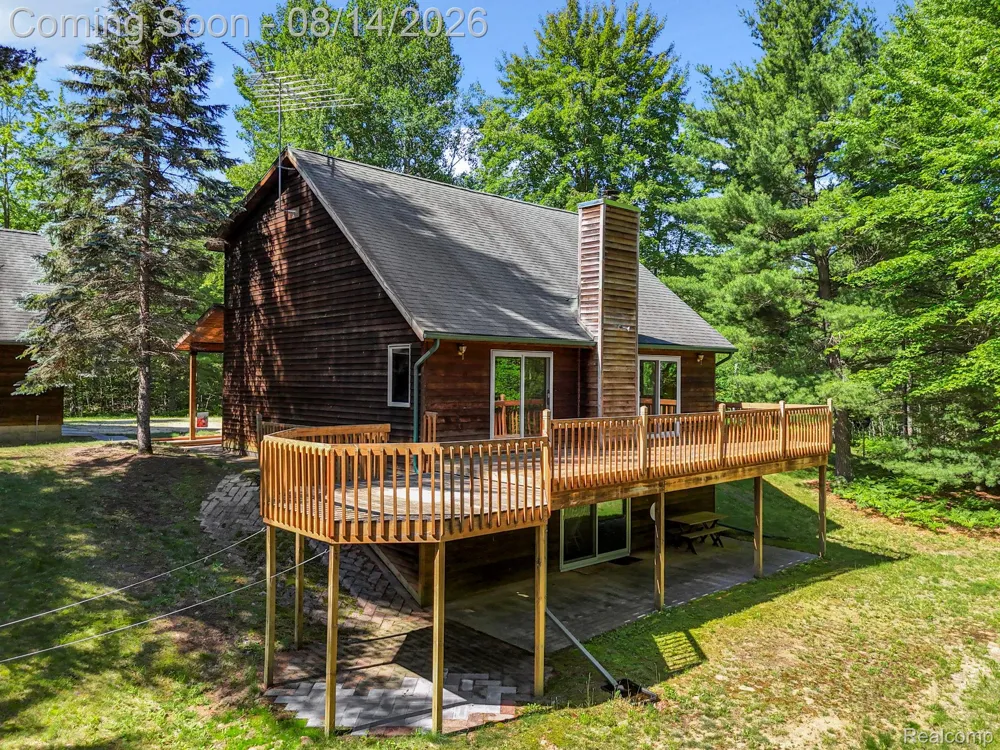 2738 S Thompsonville Road Weldon Township, MI 49683