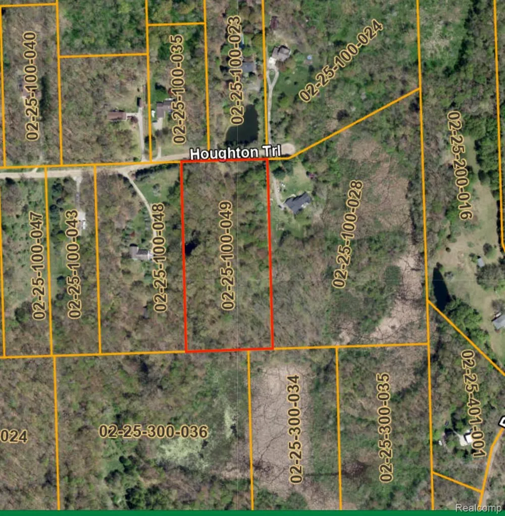 1255 Houghton Trail Groveland Township, MI 48462
