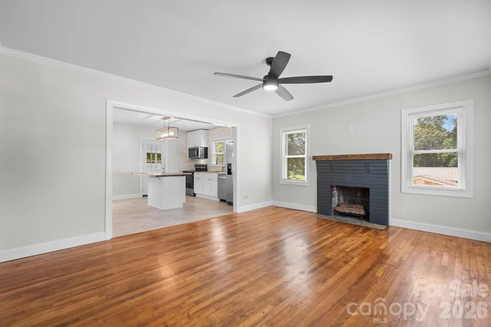 12 Ruth Avenue Newton, NC 28658