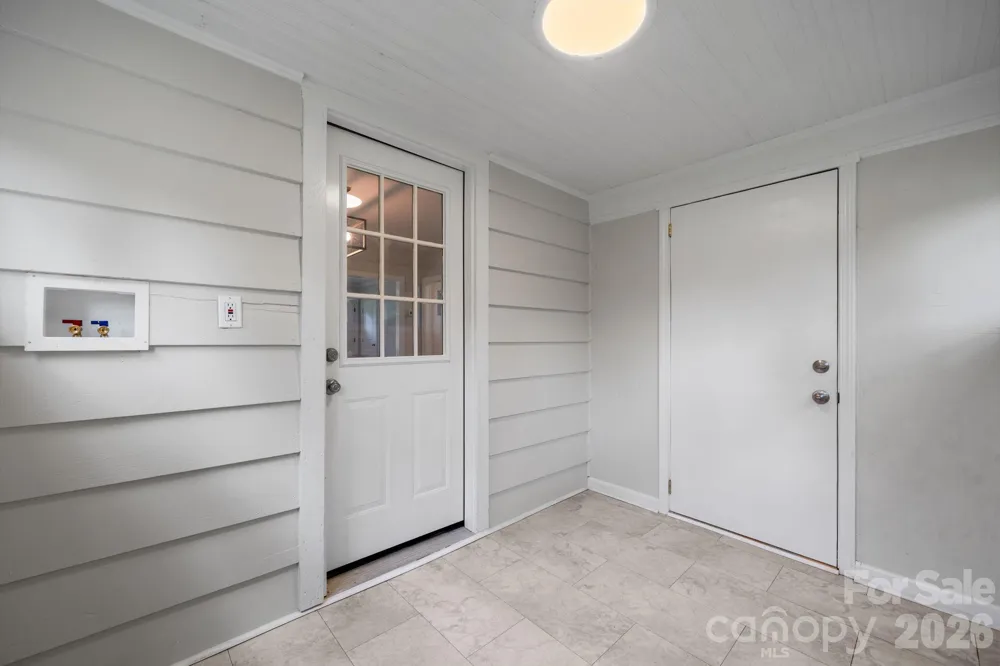 12 Ruth Avenue Newton, NC 28658