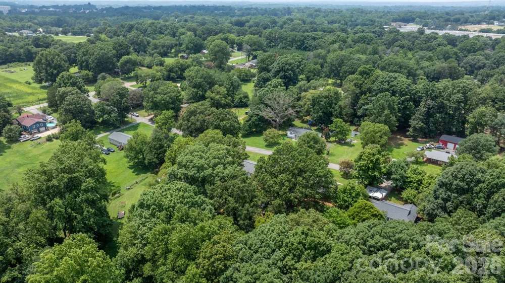 12 Ruth Avenue Newton, NC 28658