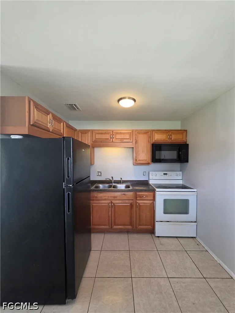 Sago Avenue Fort Myers, FL 33907