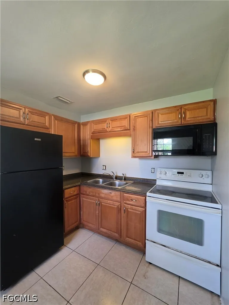 Sago Avenue Fort Myers, FL 33907