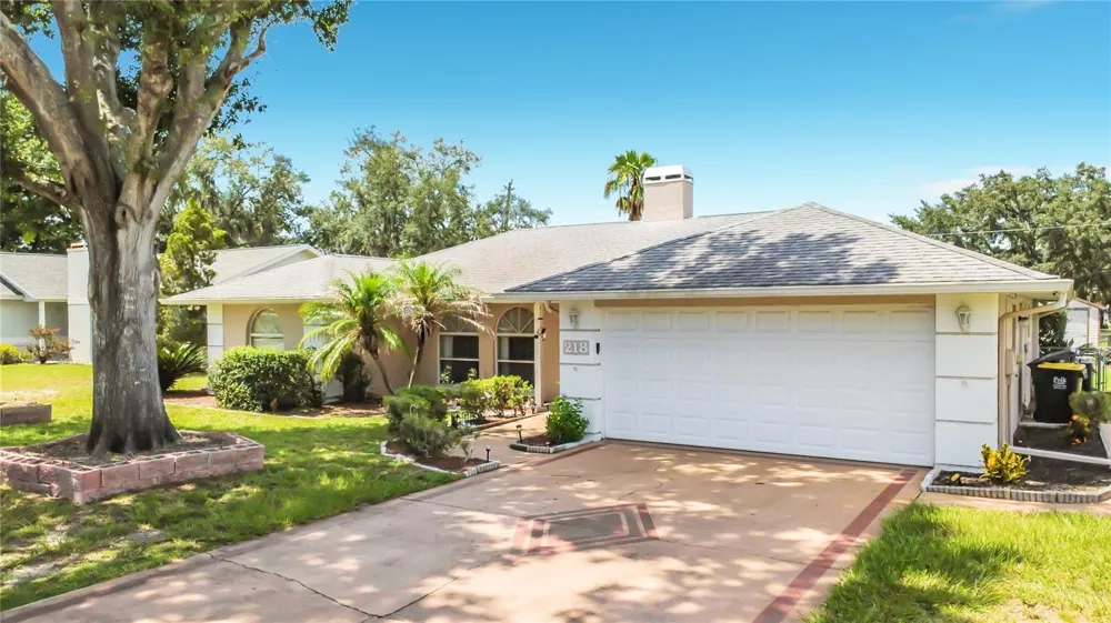 218 GLENRIDGE LOOP Lakeland, FL 33809