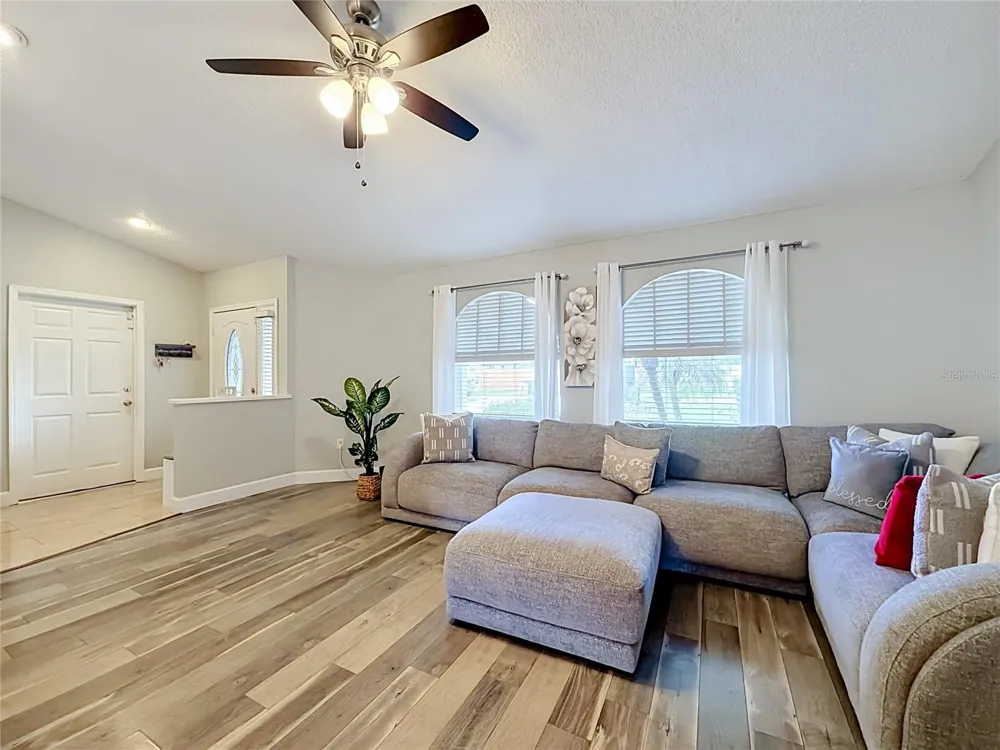 218 GLENRIDGE LOOP Lakeland, FL 33809