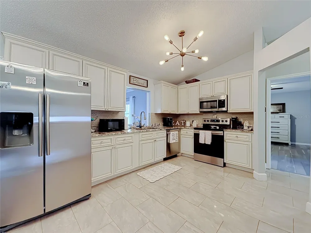 218 GLENRIDGE LOOP Lakeland, FL 33809
