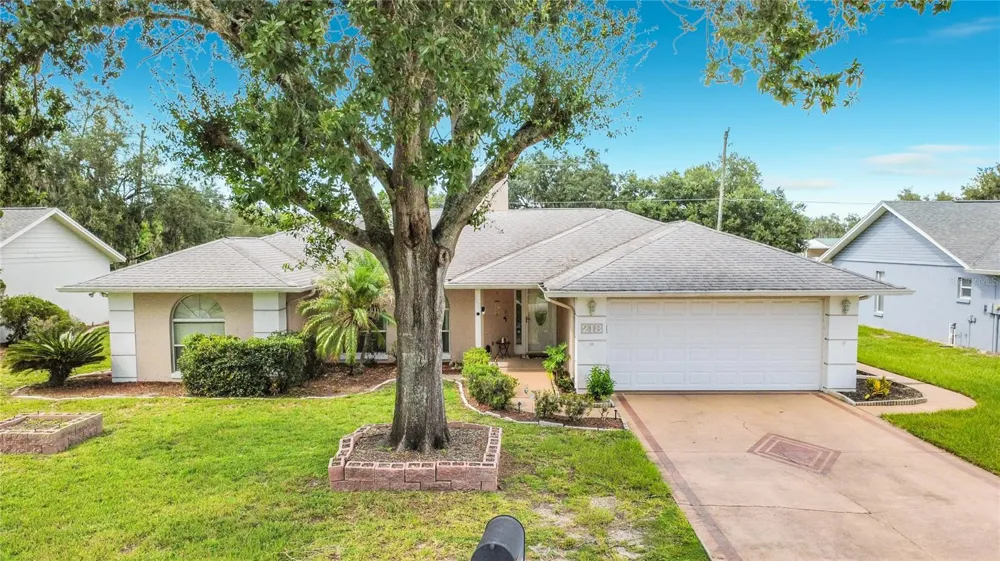 218 GLENRIDGE LOOP Lakeland, FL 33809