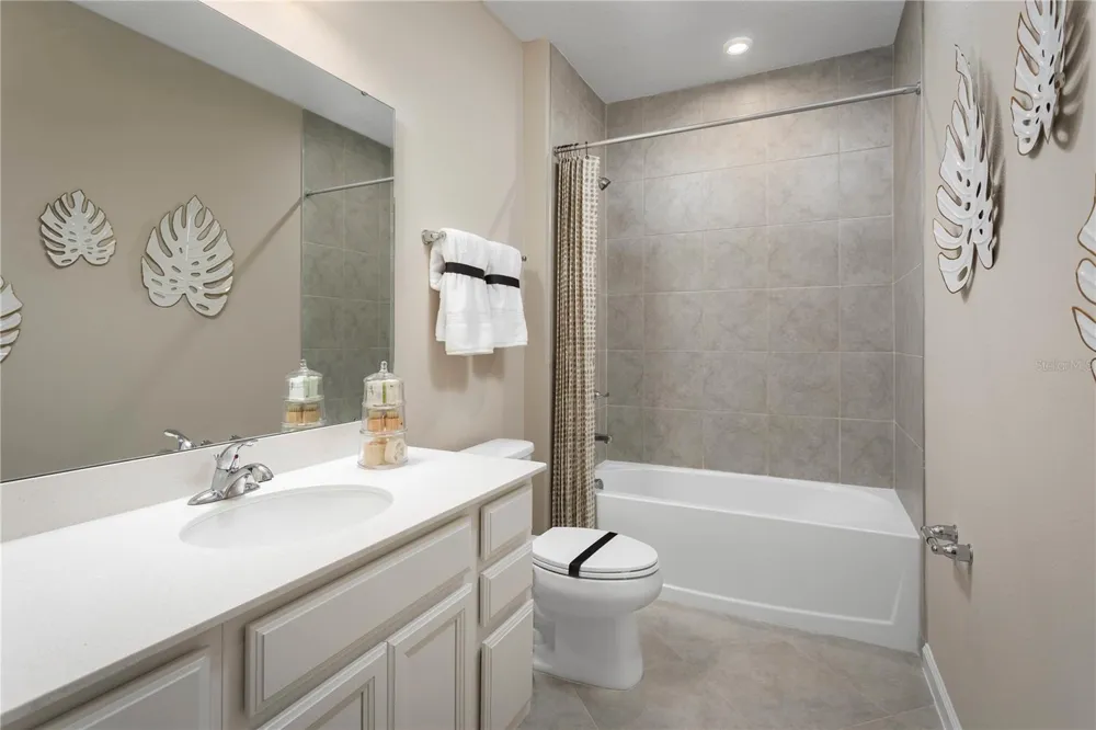 2228 SCENIC PARK LOOP Wimauma, FL 33598