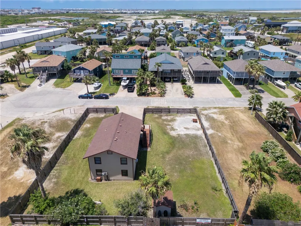 624 Sandpiper Circle Port Aransas, TX 78373