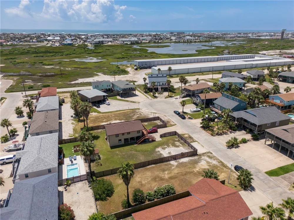 624 Sandpiper Circle Port Aransas, TX 78373