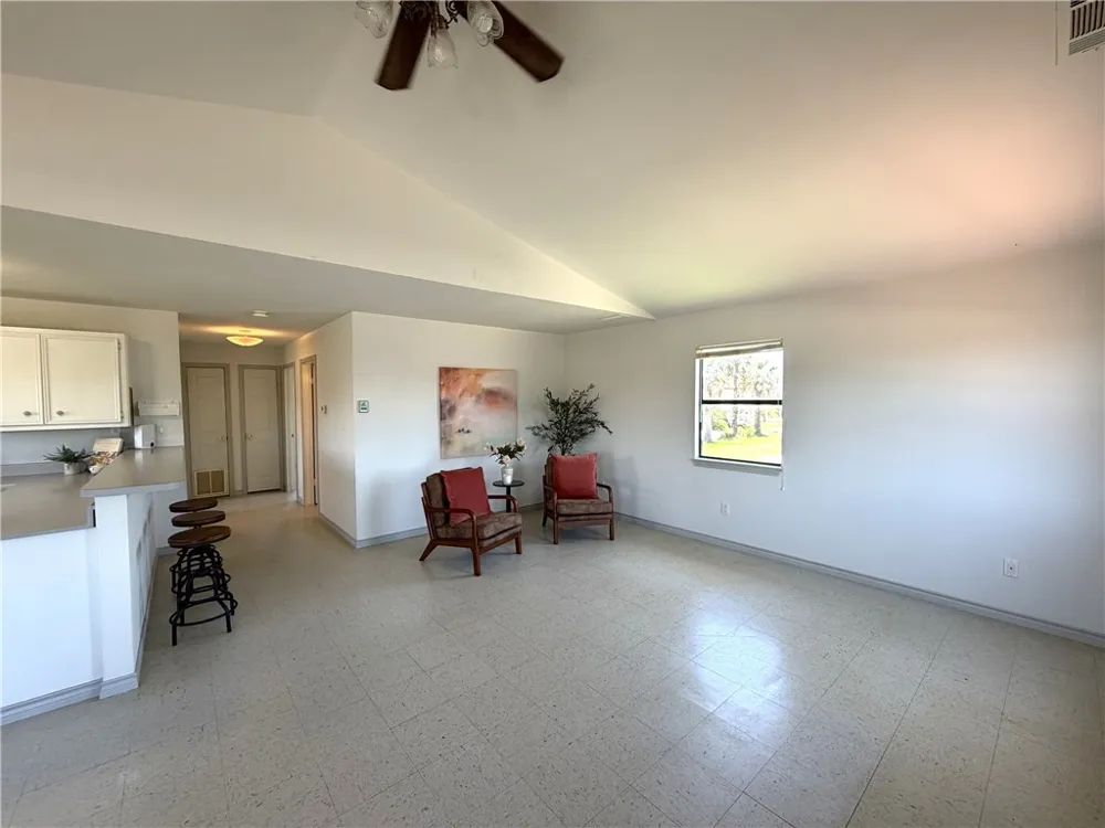 624 Sandpiper Circle Port Aransas, TX 78373