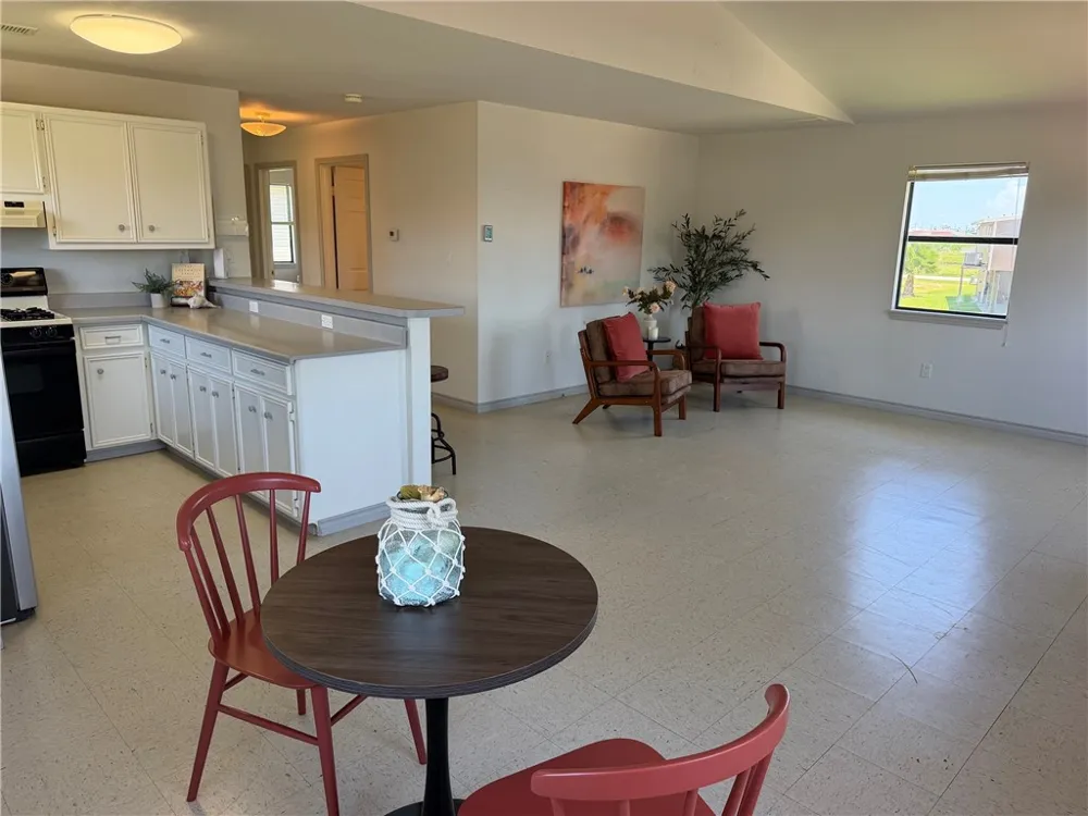 624 Sandpiper Circle Port Aransas, TX 78373