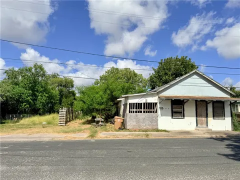703 Francesca Street