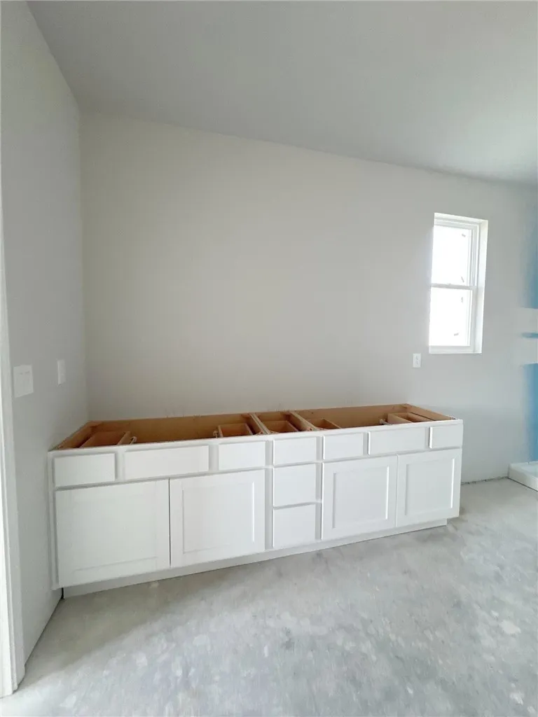 9101 Neesa Drive Corpus Christi, TX 78410