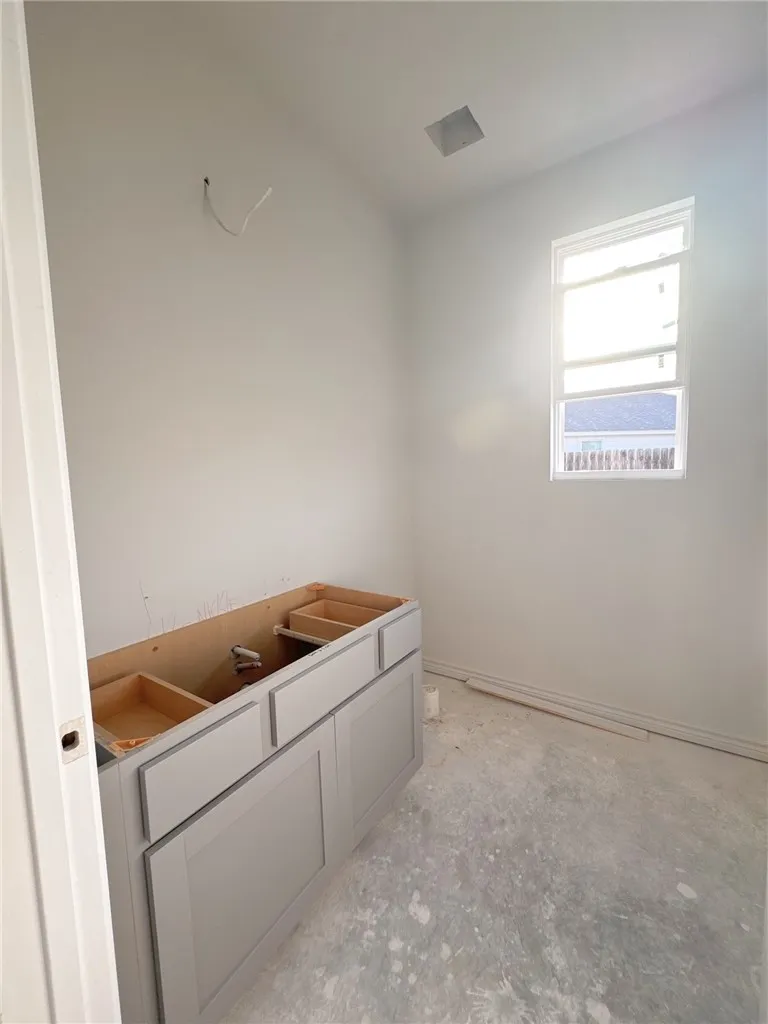 9101 Neesa Drive Corpus Christi, TX 78410