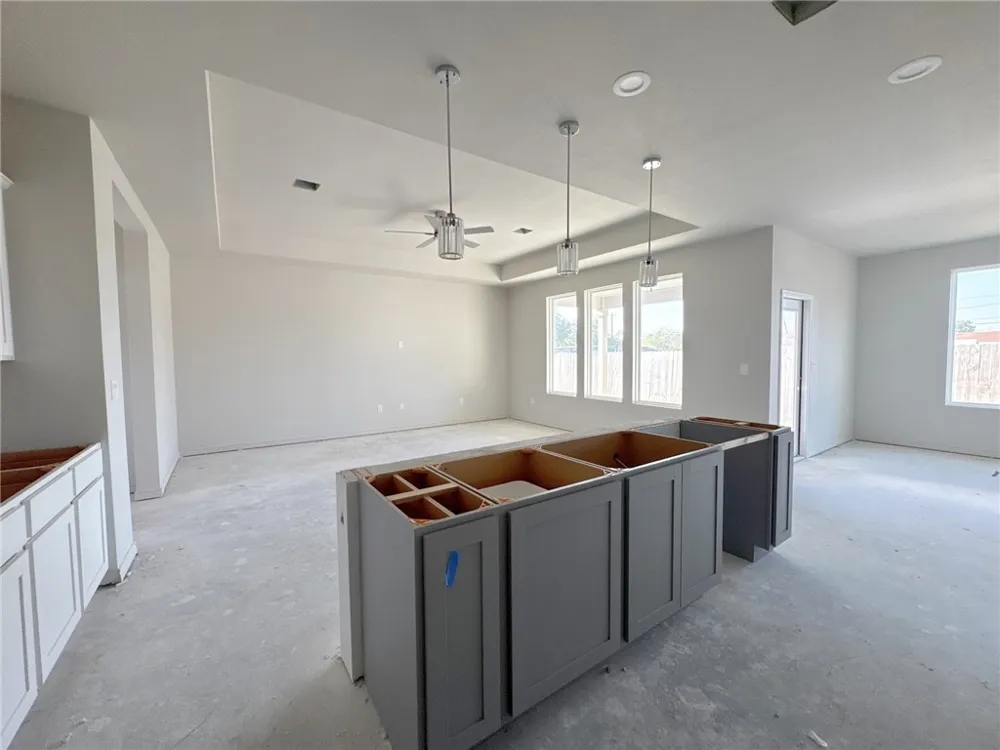 9101 Neesa Drive Corpus Christi, TX 78410
