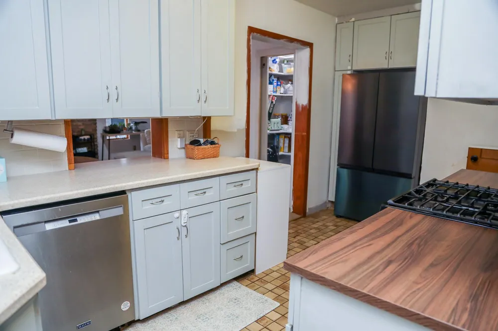 3658 Orchard Avenue Robbinsdale, MN 55422