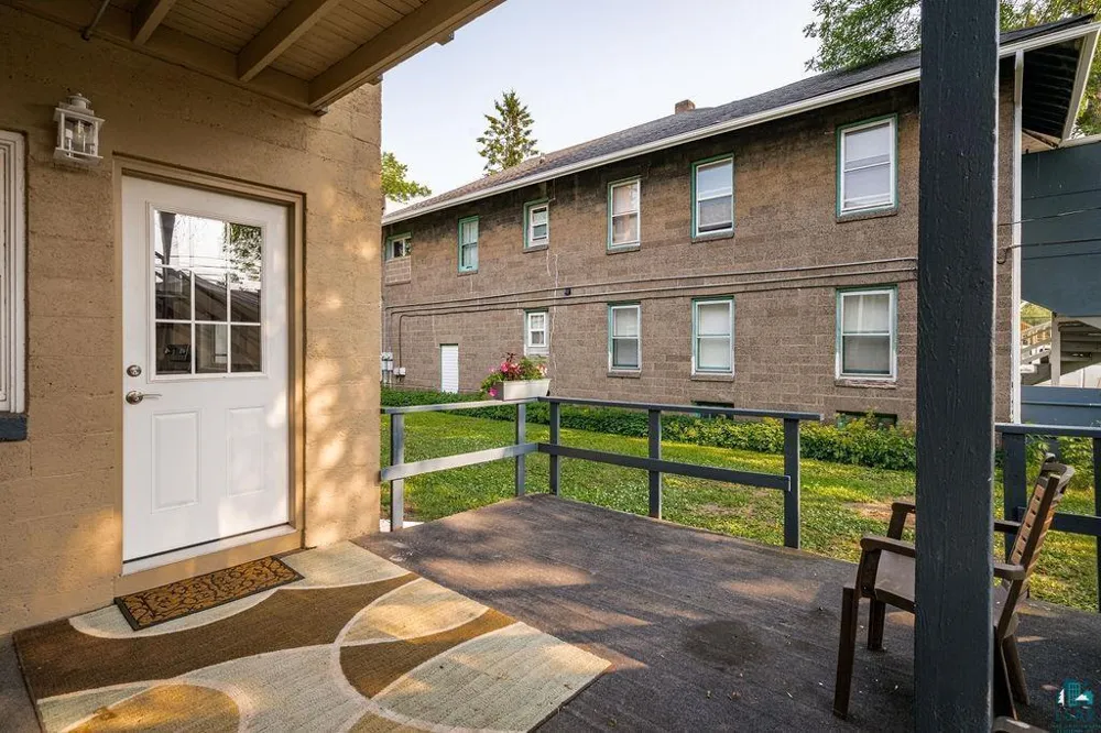 1033 85th Avenue W Duluth, MN 55808