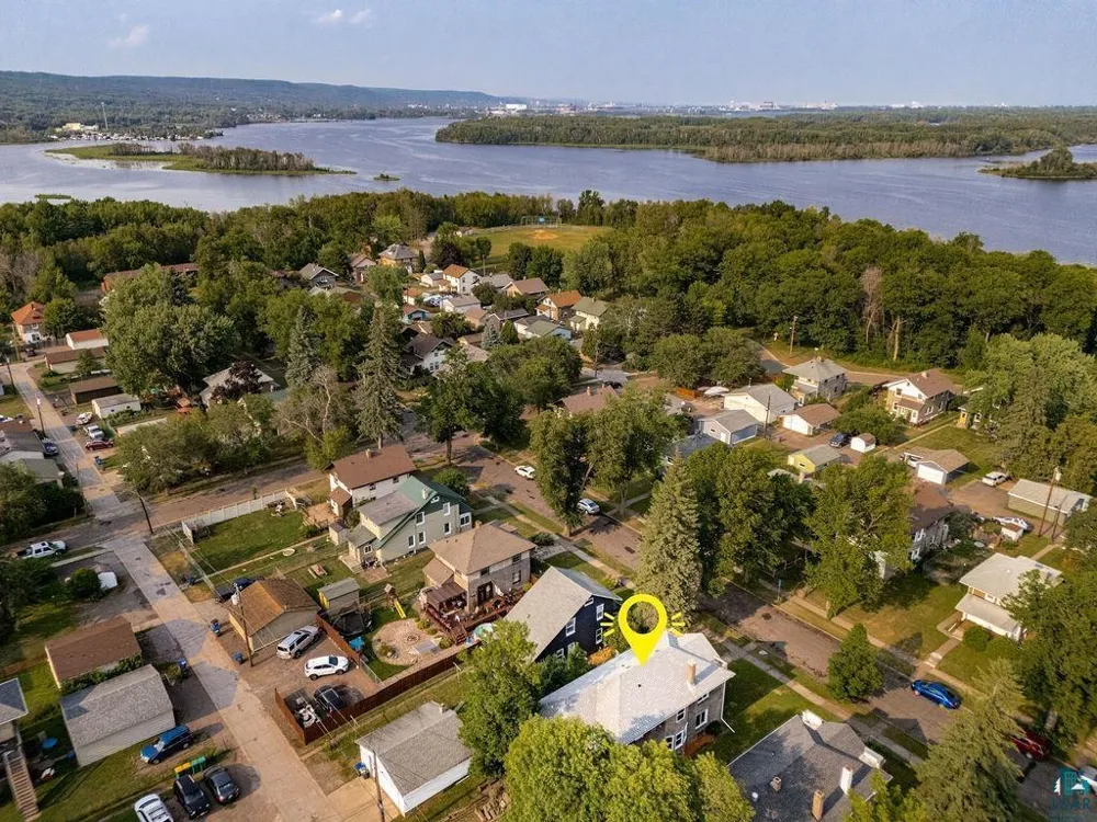 1033 85th Avenue W Duluth, MN 55808